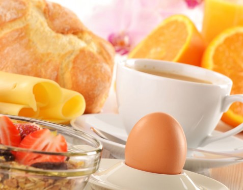 Frühstück im Emmi © shutterstock.com