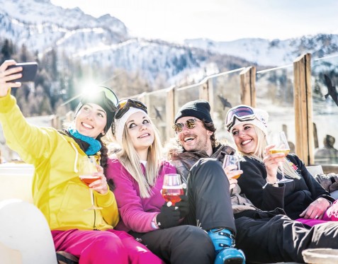 Ski lodge © shutterstock.com